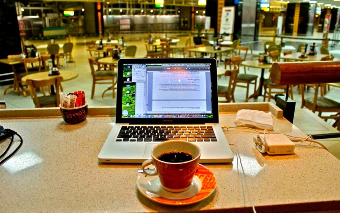 Moderne Arbeitsumgebung für technisches SEO-Training